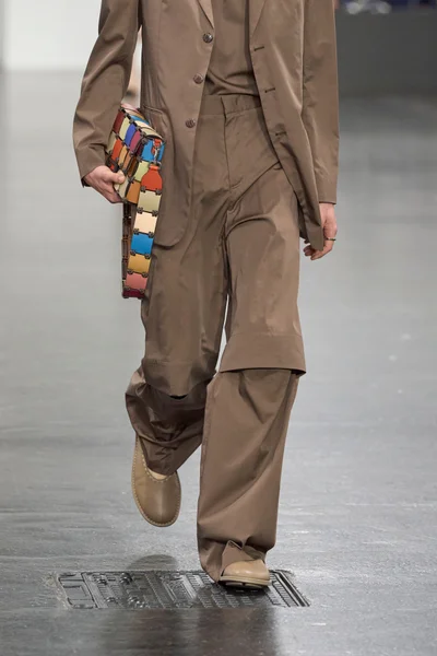 Look 87